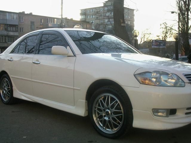 2001 Toyota Mark II