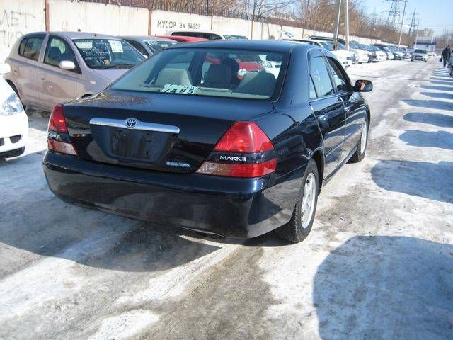 2001 Toyota Mark II