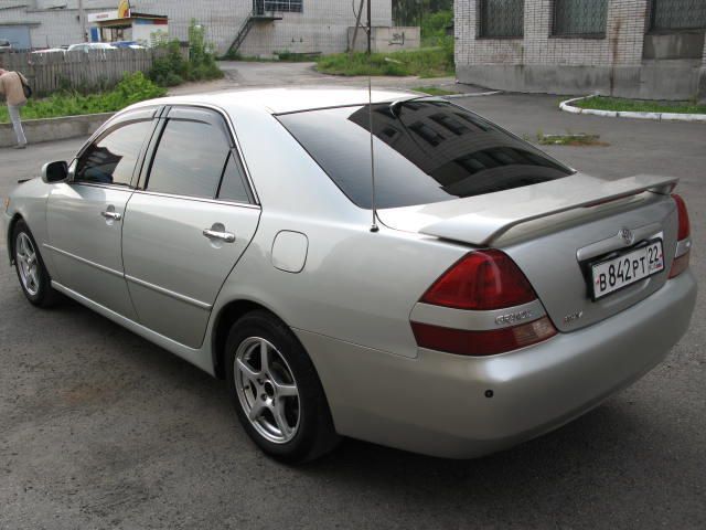 2001 Toyota Mark II