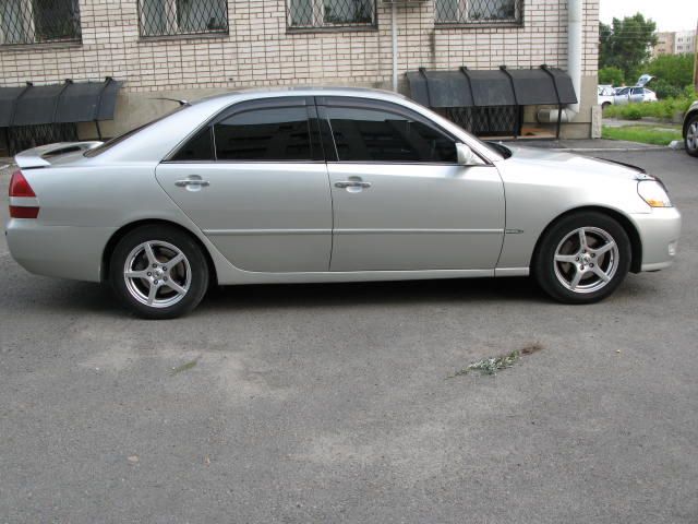 2001 Toyota Mark II