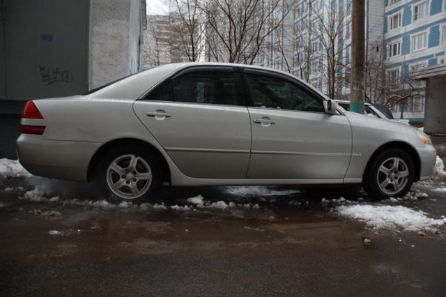 2001 Toyota Mark II