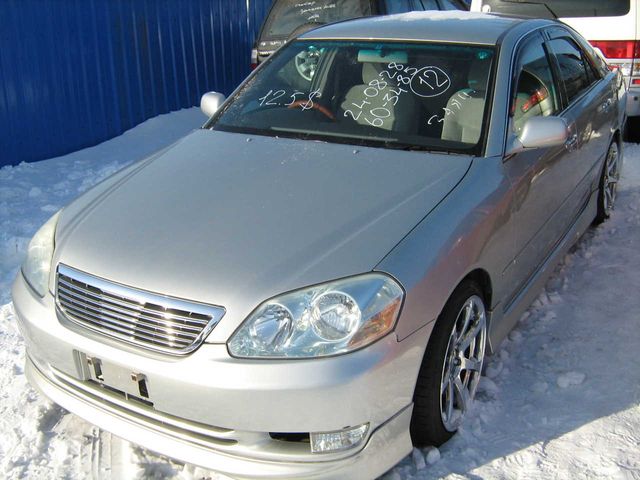 2001 Toyota Mark II