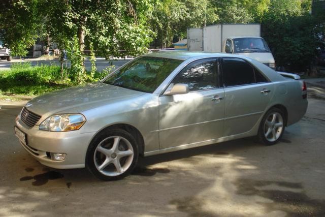 2001 Toyota Mark II