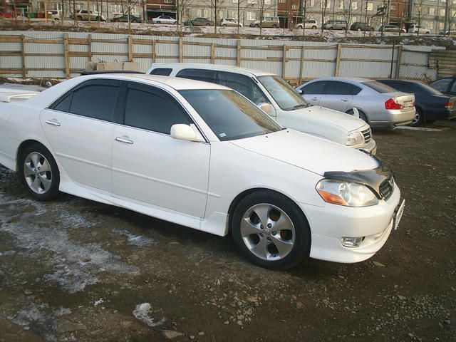2001 Toyota Mark II