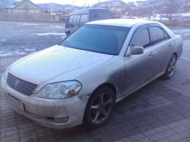 2001 Toyota Mark II