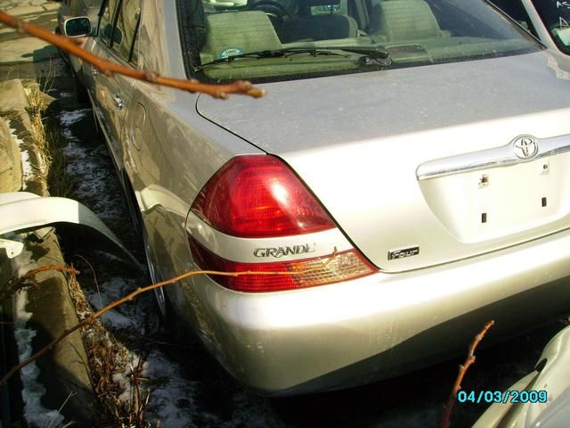 2001 Toyota Mark II