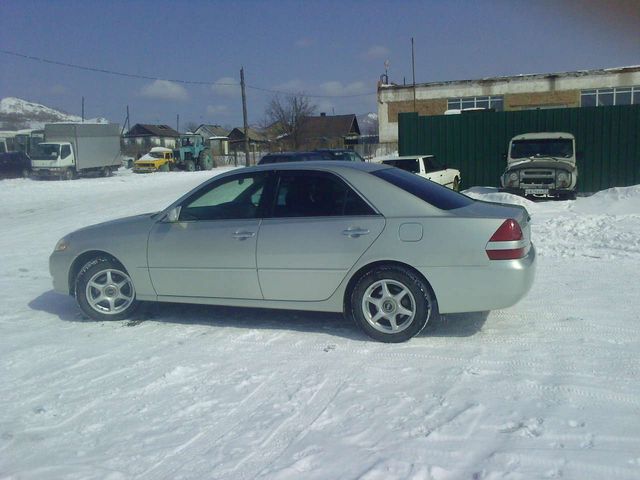 2001 Toyota Mark II