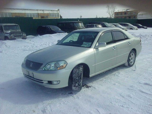 2001 Toyota Mark II