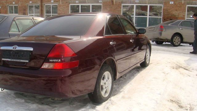 2001 Toyota Mark II