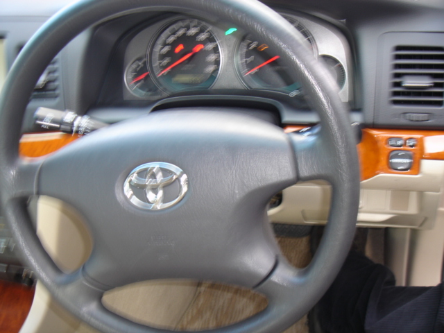 2001 Toyota Mark II Pictures