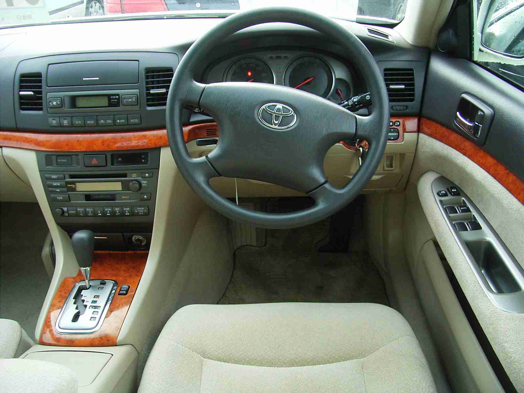 2001 Toyota Mark II Pictures