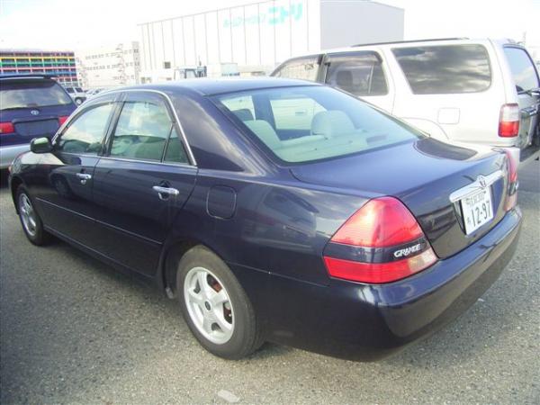 2001 Toyota Mark II Pictures