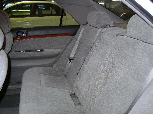 2001 Toyota Mark II Photos