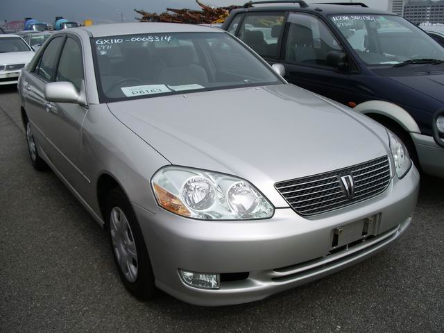 2001 Toyota Mark II Pictures