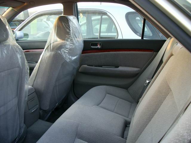 2001 Toyota Mark II Photos