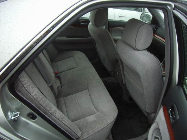 2001 Toyota Mark II Pictures