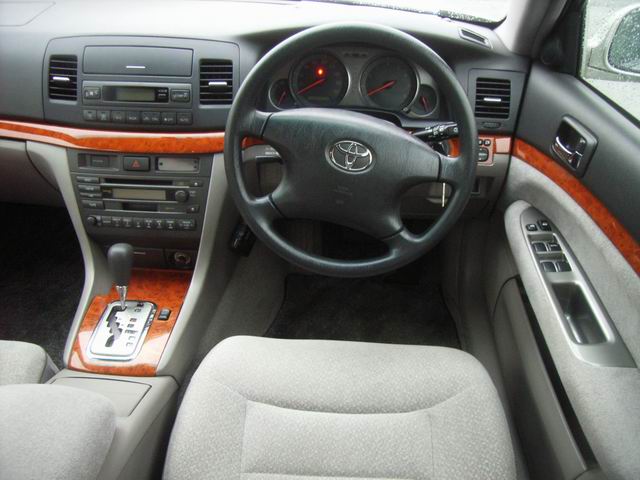 2001 Toyota Mark II Photos