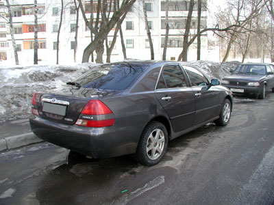 2001 Toyota Mark II Pictures