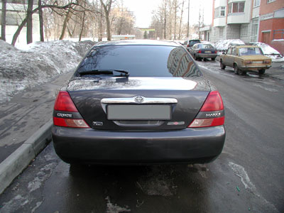 2001 Toyota Mark II Pictures