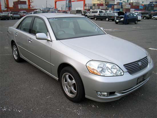 2001 Toyota Mark II Pics