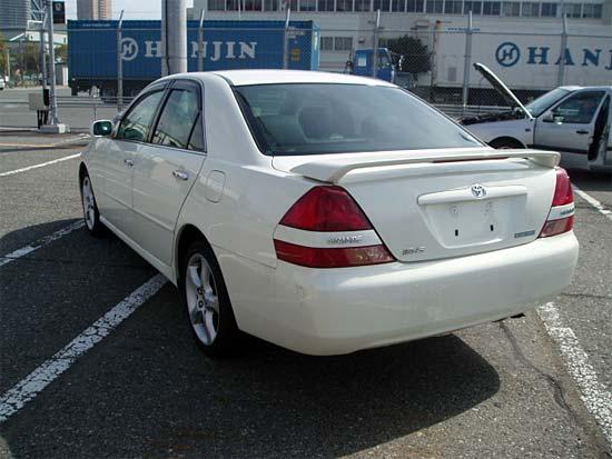 2001 Toyota Mark II Pictures