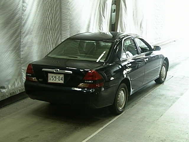 2001 Toyota Mark II Photos