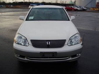 2001 Toyota Mark II Photos