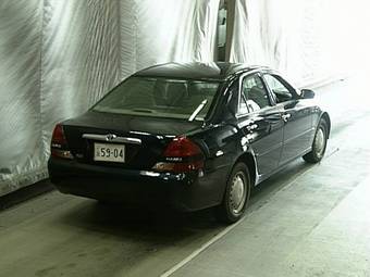 2001 Toyota Mark II Photos