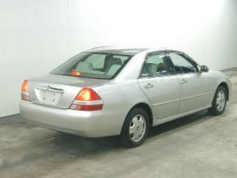 2001 Toyota Mark II Pictures