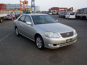 2001 Toyota Mark II Pictures