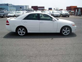 2001 Toyota Mark II Pictures