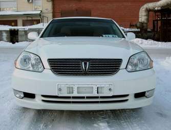 2001 Toyota Mark II Photos