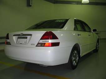 2001 Toyota Mark II Pics