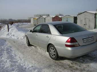 2001 Toyota Mark II Photos