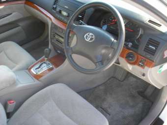 2001 Toyota Mark II Photos