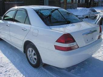 2001 Toyota Mark II Images