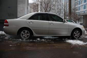 2001 Toyota Mark II Images