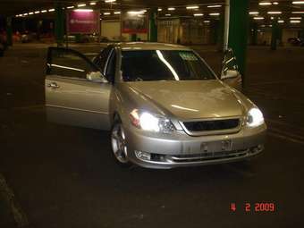 2001 Toyota Mark II Pictures