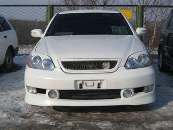 2001 Toyota Mark II Images