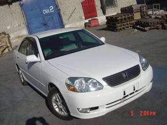 2001 Toyota Mark II Pictures