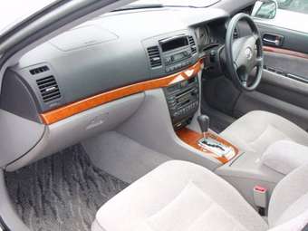 2001 Toyota Mark II Photos