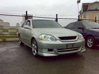 2001 Toyota Mark II Pictures