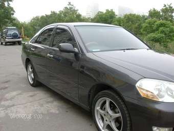 2001 Toyota Mark II Photos