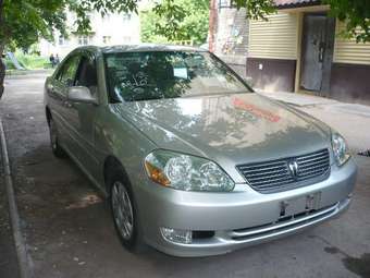 2001 Toyota Mark II Photos