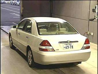 2001 Toyota Mark II Pictures