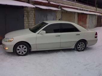 2001 Toyota Mark II Images