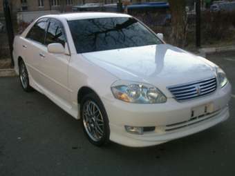 2001 Toyota Mark II Photos