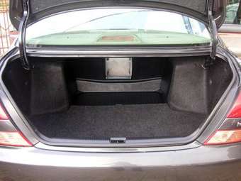 2001 Toyota Mark II Pictures