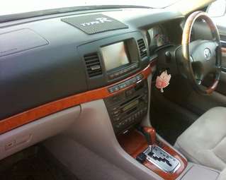 2001 Toyota Mark II Photos