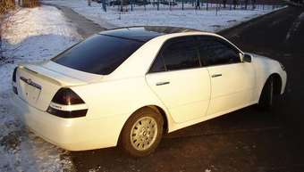 2001 Toyota Mark II Photos